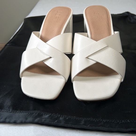 NEW Ann taylor Loft size 9 white sandel - Picture 2 of 7